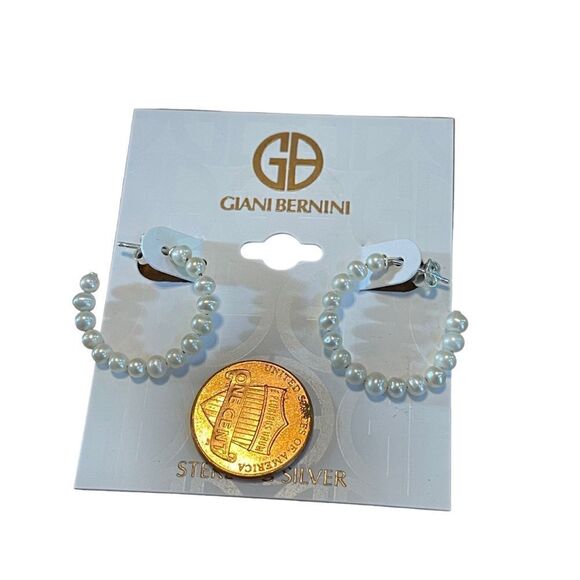 NWT GIANI BERNINI Sterling Cultured Freshwater Pearl (3-3 1/2mm) Hoop Earrings - Picture 4 of 4
